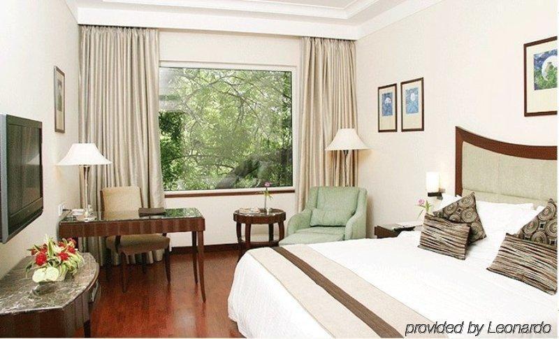 Muse Sarovar Portico Nehru Place Nuova Delhi Camera foto