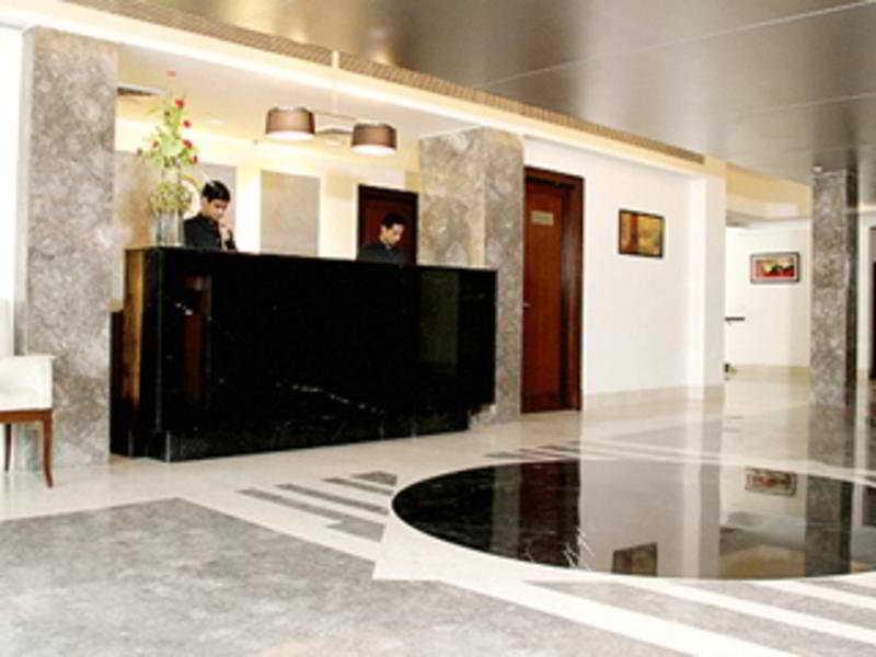 Muse Sarovar Portico Nehru Place Nuova Delhi Esterno foto