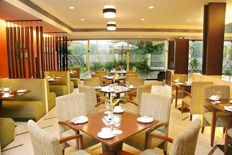 Muse Sarovar Portico Nehru Place Nuova Delhi Esterno foto