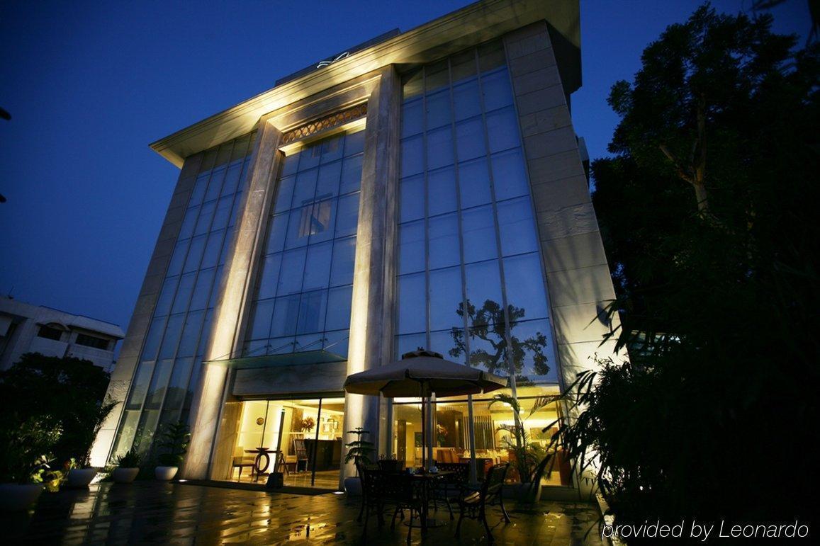 Muse Sarovar Portico Nehru Place Nuova Delhi Esterno foto