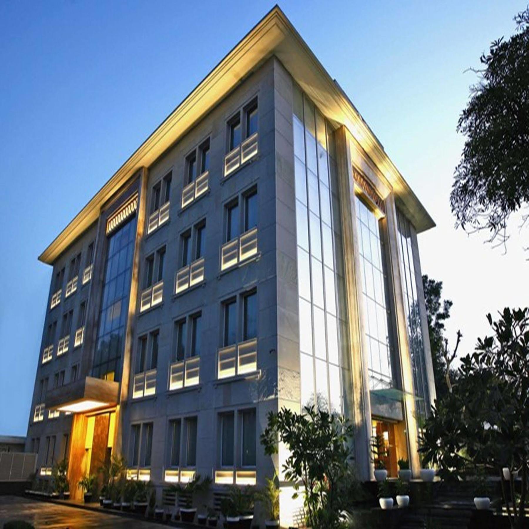 Muse Sarovar Portico Nehru Place Nuova Delhi Esterno foto