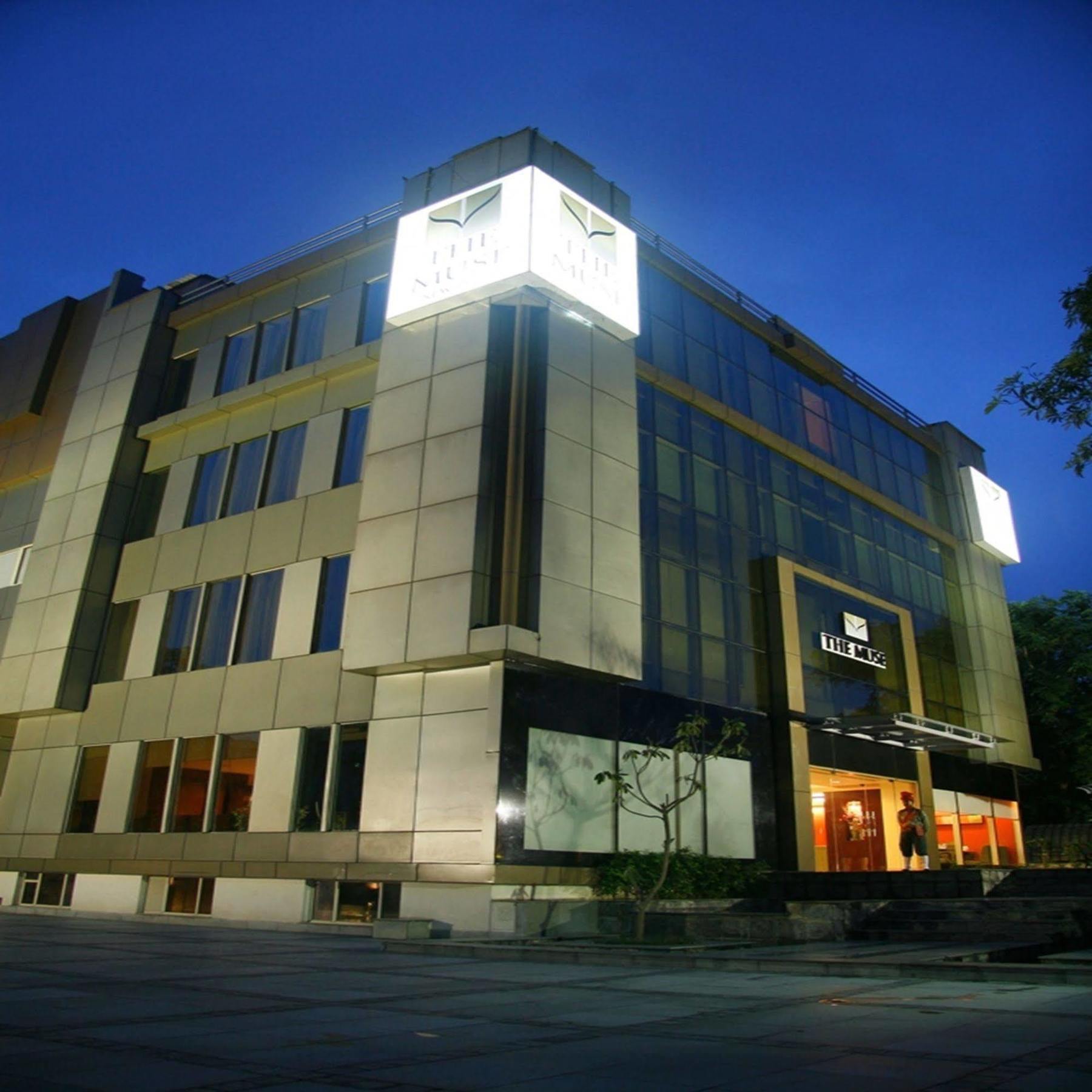 Muse Sarovar Portico Nehru Place Nuova Delhi Esterno foto